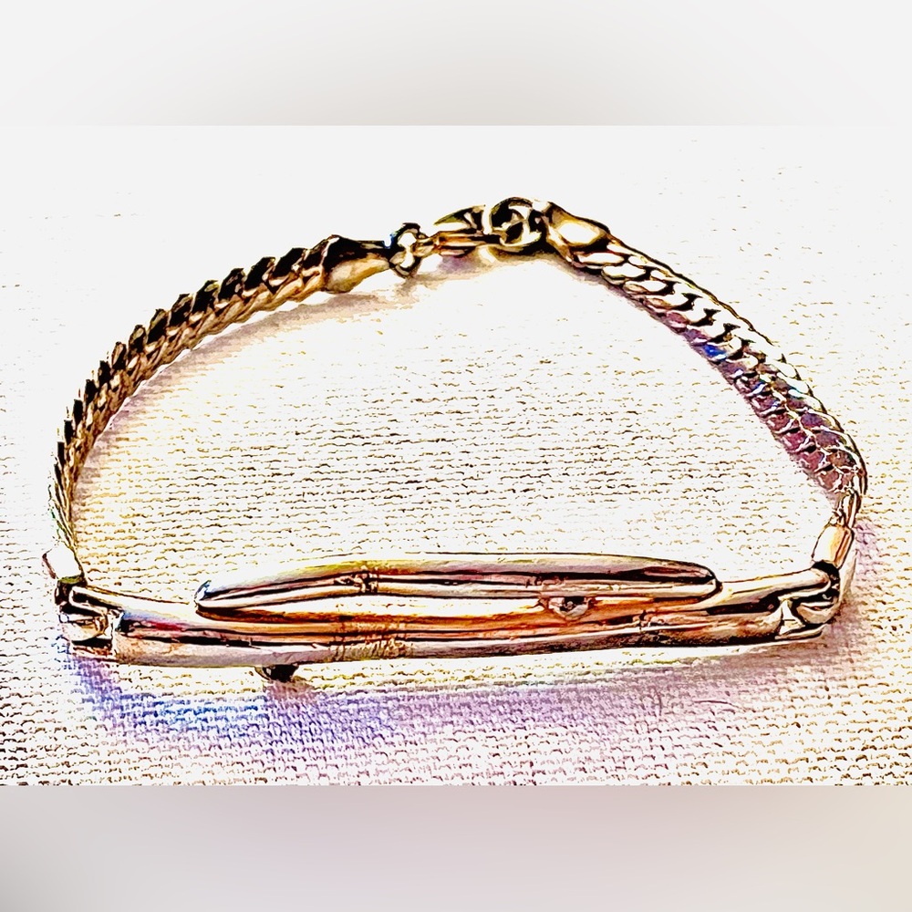 EUC VINTAGE GOLDEN BRONZE , STAMPED BR, UNIQUE STYLE, LOBSTER CLAW BRACELET!